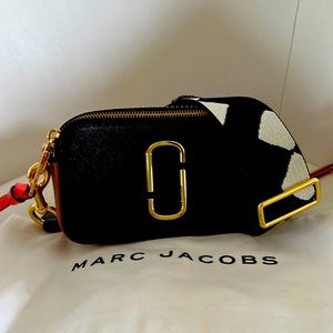 Marc Jacobs Snapshot Leather crossbody